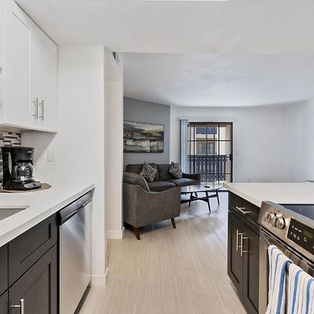 Newly Renovated 2Br Apartment W Pool By Stay Gia Phoenix Exterior photo
