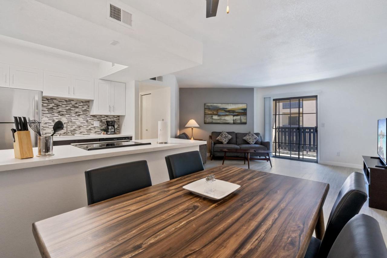 Newly Renovated 2Br Apartment W Pool By Stay Gia Phoenix Exterior photo